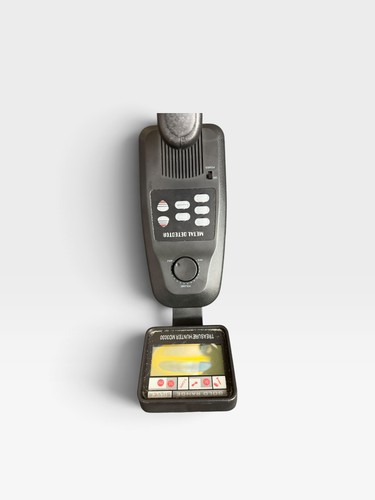 Treasure hunter md3030 metal - treasure,